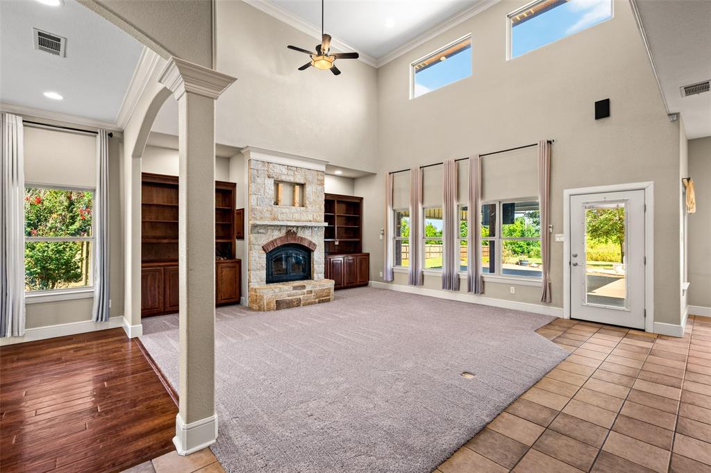 407 Valley View Court Rio Vista, TX 76093 - Photo 6 of 25 Gallery Image 6