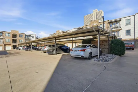 $269,950 | 950 Henderson Street, Unit 1214, Fort Worth, TX 76102