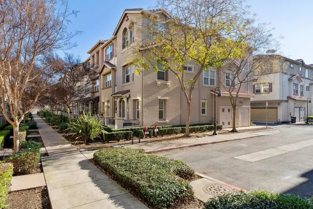 $780,000 | 204 Sullivan Way, Hayward, CA 94541