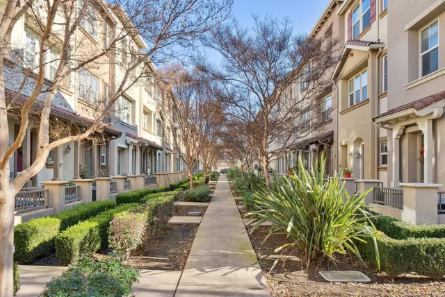 $780,000 | 204 Sullivan Way, Hayward, CA 94541