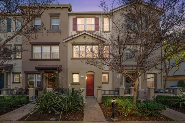 $780,000 | 204 Sullivan Way, Hayward, CA 94541