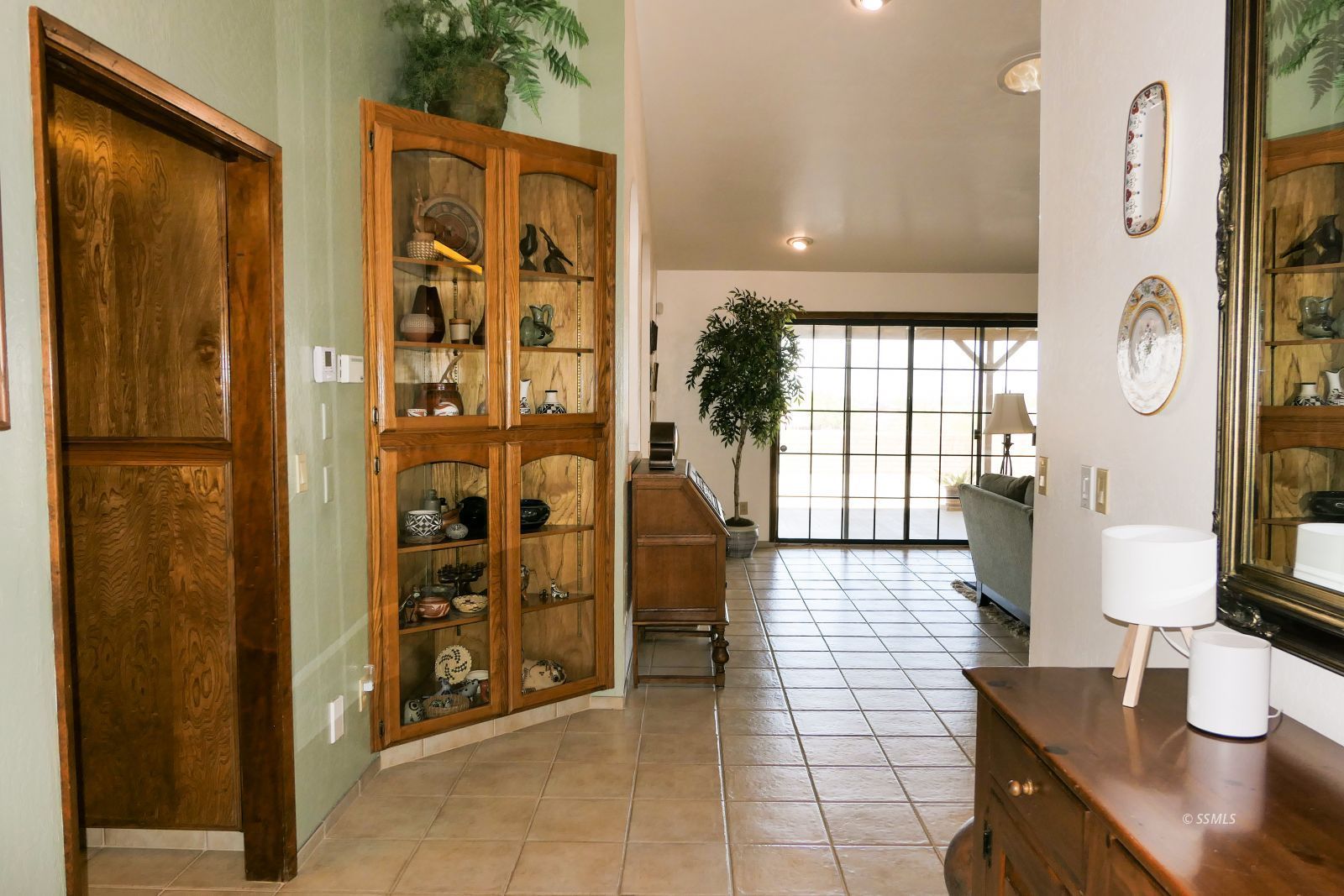 128 West Cielo Avenue Ridgecrest, CA 93555 - Photo 8 of 50