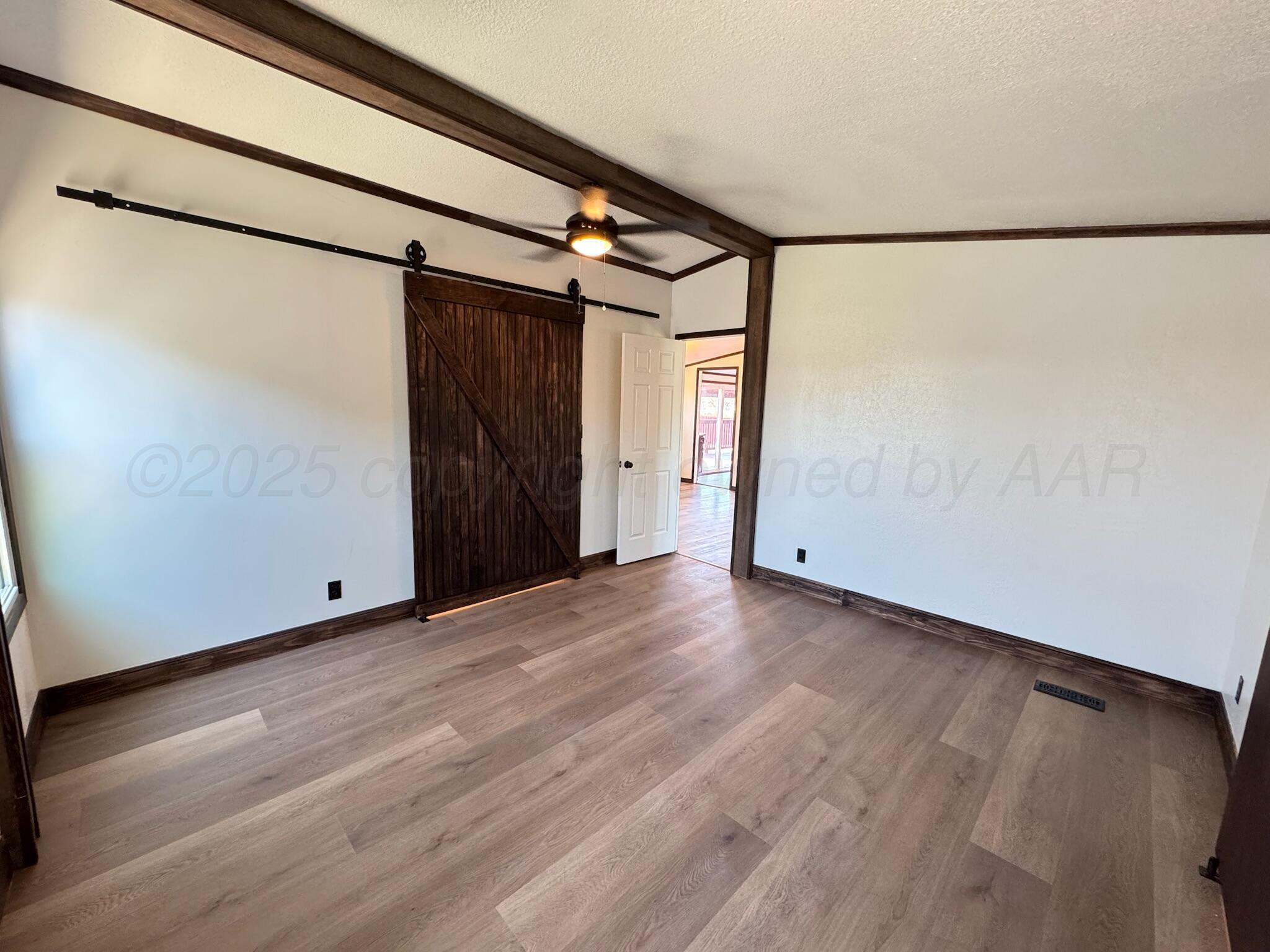 403 Aaron Road Fritch, TX 79036 - Photo 10 of 31 a view of a small space