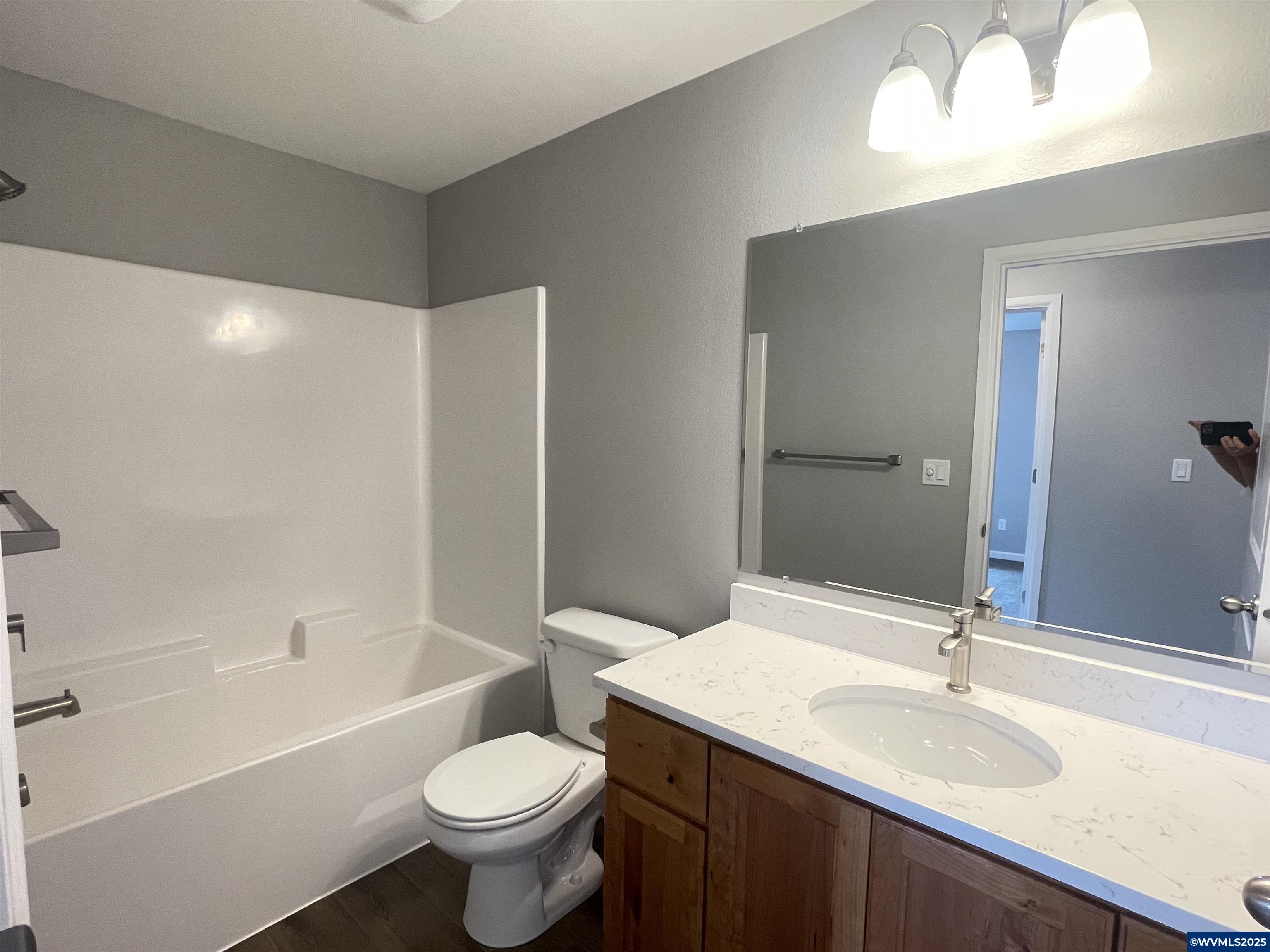 1230 Southwest Hop Street Albany, OR 97321 - Photo 26 of 41