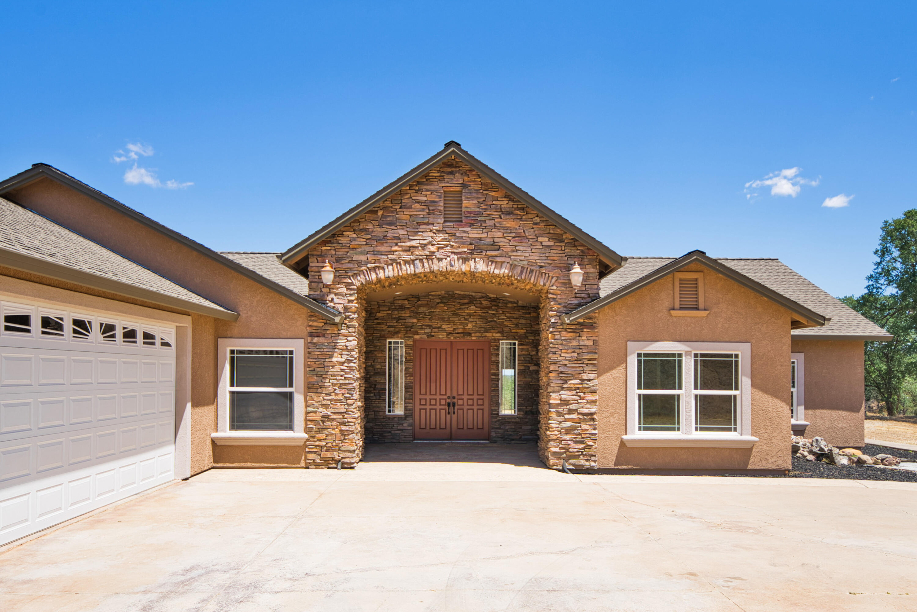 18613 Saddleback Ridge Loop Cottonwood, CA 96022 - Photo 2 of 60 HARRISONM-23