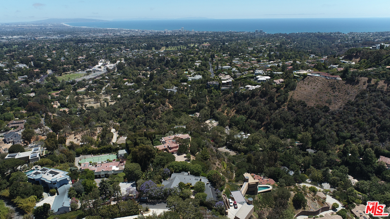 1827 Westridge Road Los Angeles, CA 90049 - Photo 5 of 34 an aerial view of multiple house