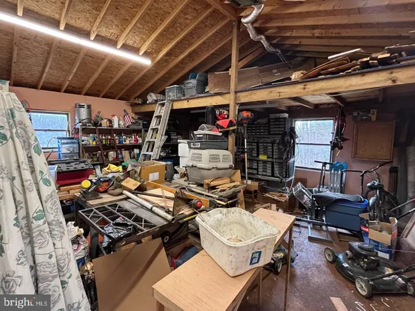 $234,900 | 6395 Springfield Pike, Points, WV 25437