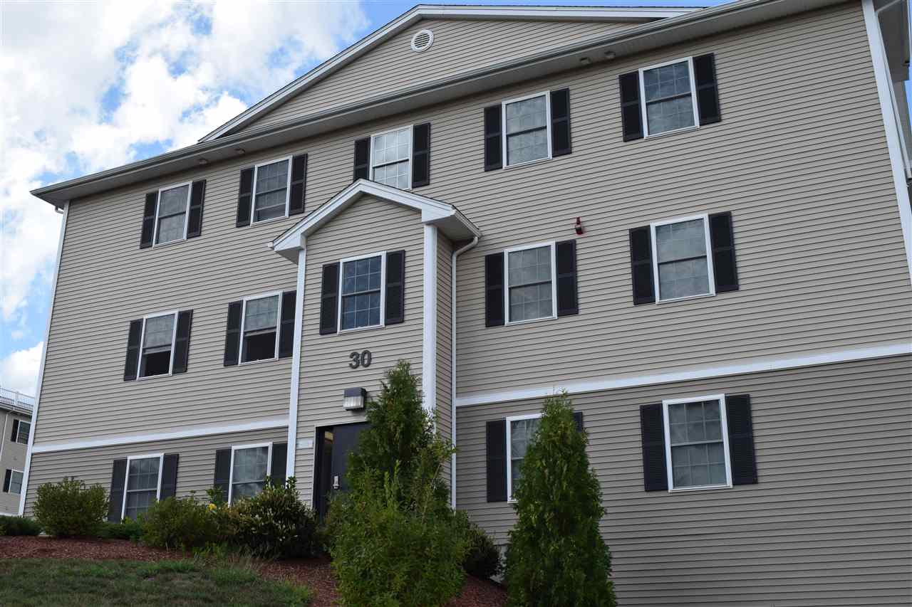 80 Sentinel Court, Unit 301 Manchester, NH 03103 - Photo 3 of 39