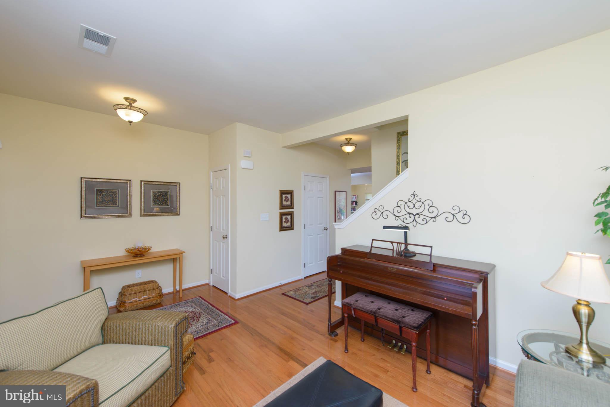 48 Haverhill Road Joppa, MD 21085 - Photo 2 of 30 Living Room