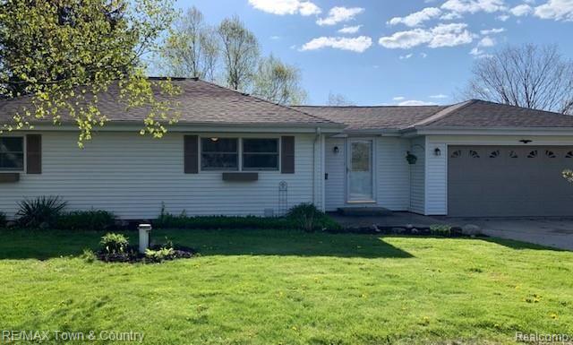 4424 South Center Road Burton, MI 48519 - Photo 1 of 47 4424 S Center Rd