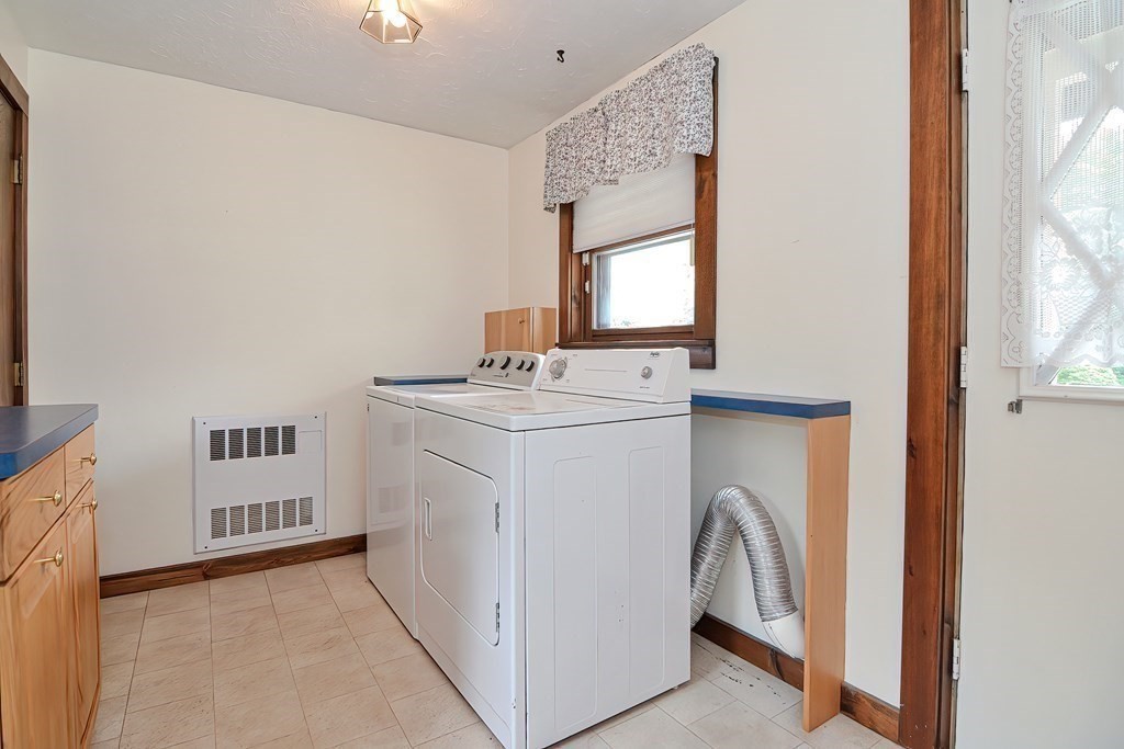271 Bay Road Easton, MA 02356 - Photo 20 of 42 Gallery Image 20