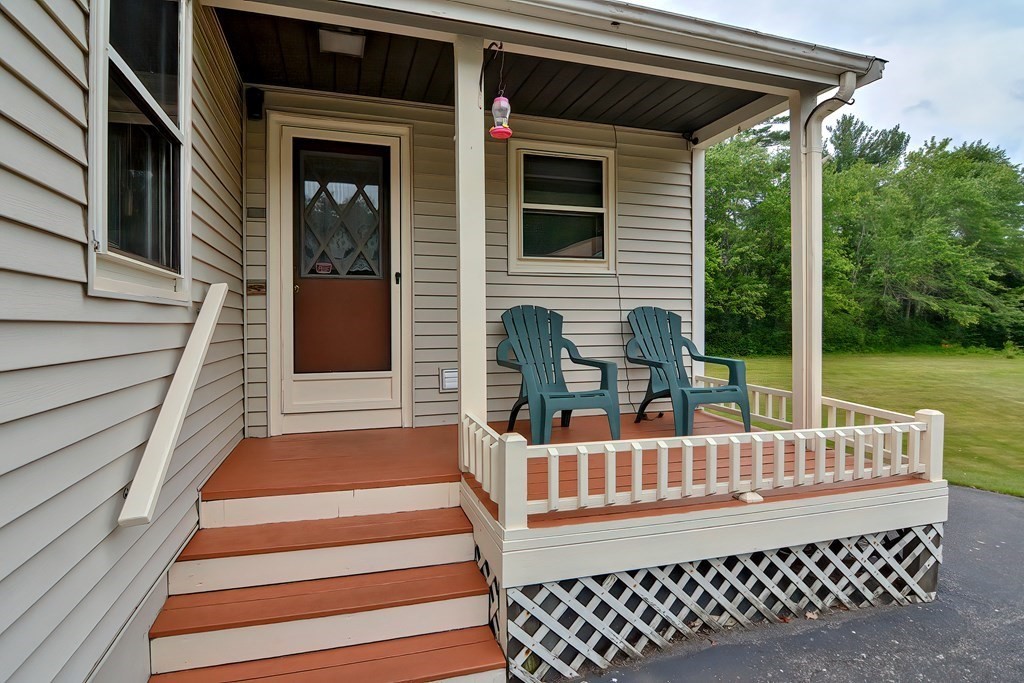 271 Bay Road Easton, MA 02356 - Photo 2 of 42 Gallery Image 2