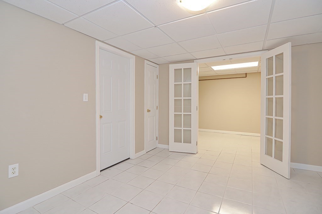 271 Bay Road Easton, MA 02356 - Photo 31 of 42 Gallery Image 31