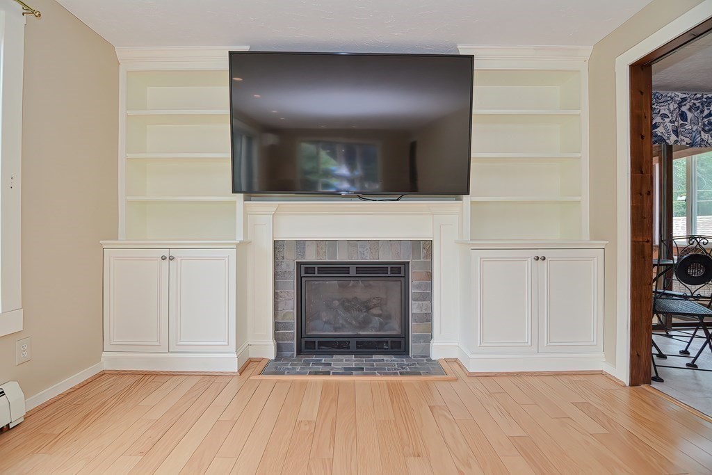 271 Bay Road Easton, MA 02356 - Photo 7 of 42 Gallery Image 7