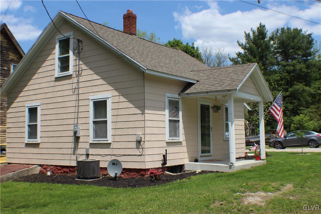 368 Pool Road Northampton, PA 18067 - Photo 3 of 37 Gallery Image 3