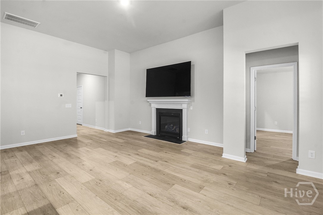 801 Blue Moon Crossing Pooler, GA 31322 - Photo 14 of 54 Living Area