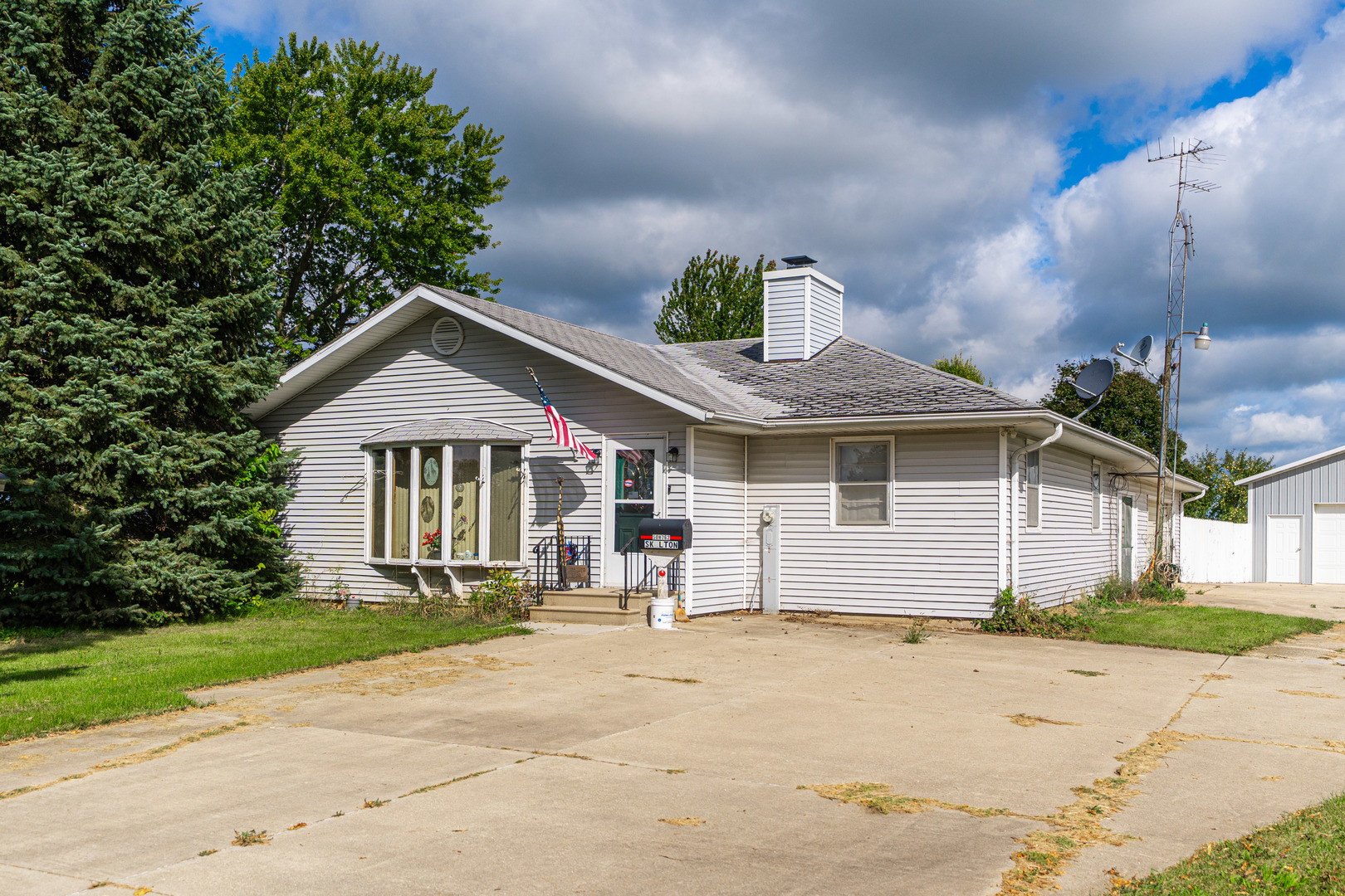 50W762 Ramm Road Maple Park, IL 60151 - Photo 1 of 37 a front view of a house with a yard