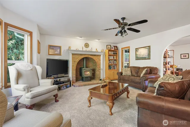 $744,000 | 34307 102nd Avenue South, Roy, WA 98580