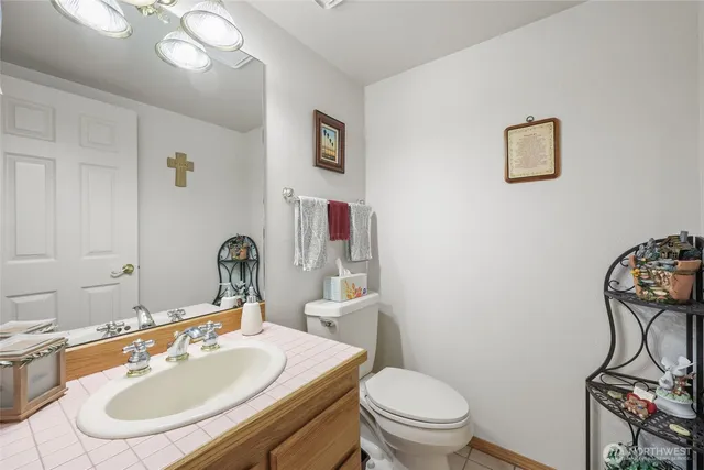 $744,000 | 34307 102nd Avenue South, Roy, WA 98580