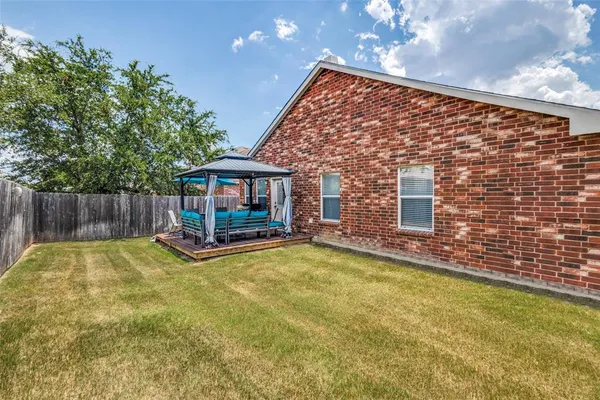 $2,450 | 6025 Goldenrod Drive, Denton, TX 76208