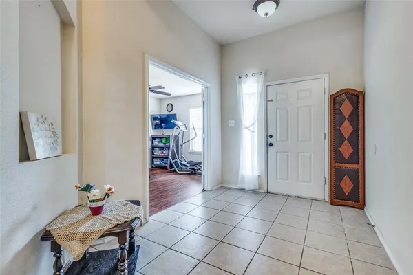 $2,450 | 6025 Goldenrod Drive, Denton, TX 76208