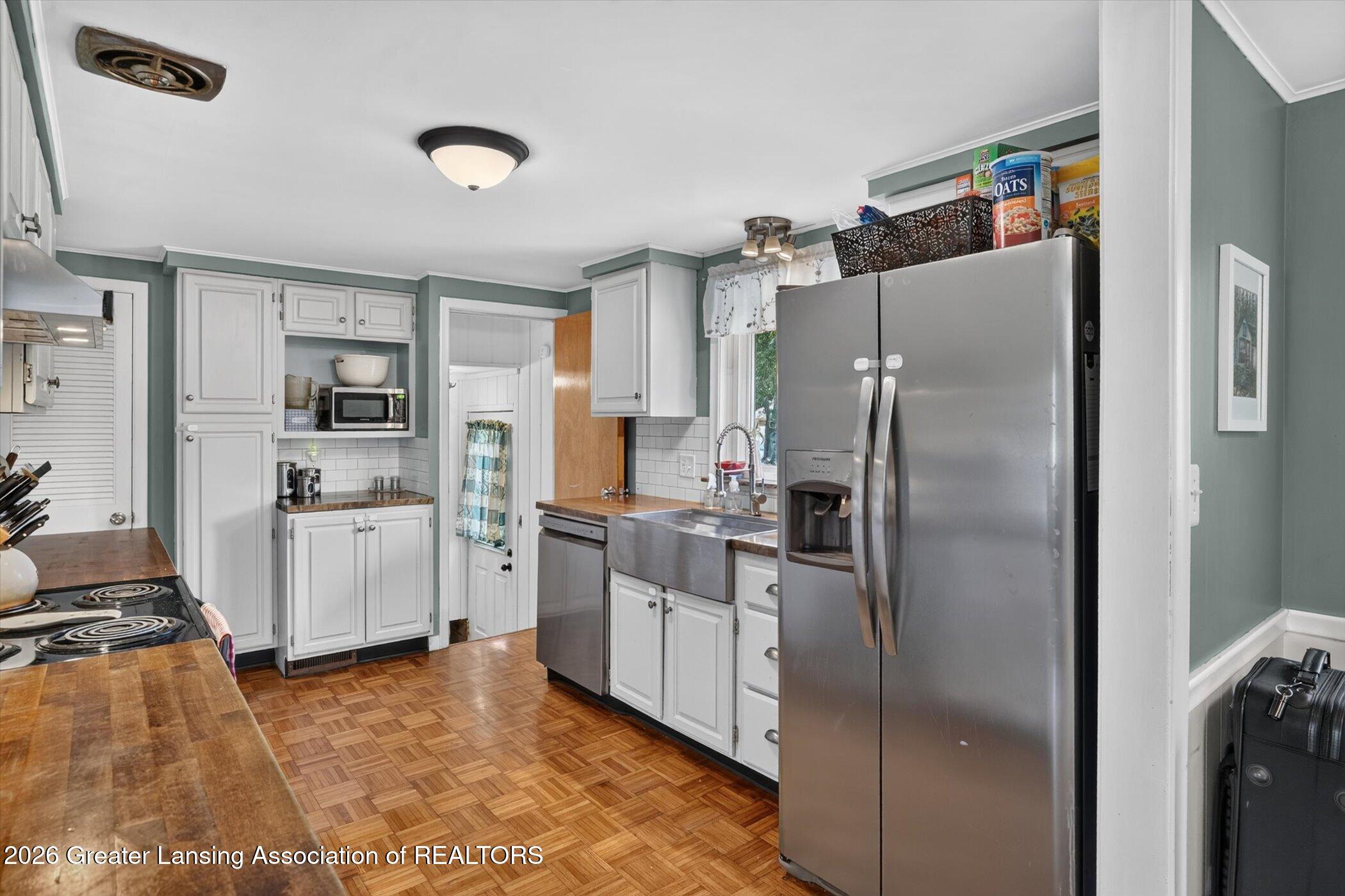 2578 Pine Tree Road Holt, MI 48842 - Photo 15 of 52 Kitchen