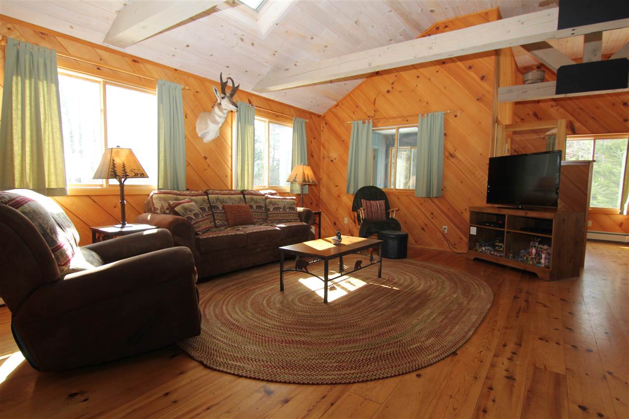 82 Rogers Pond Road Pittsburg, NH 03592 - Photo 7 of 37