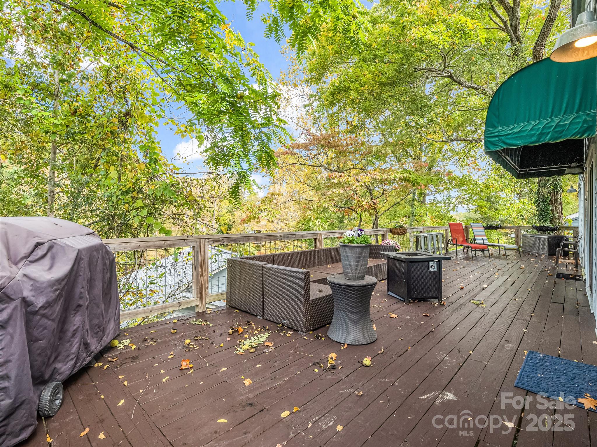 486 Oxford Road Lake Junaluska, NC 28745 - Photo 28 of 35 a view of a balcony with outdoor seating