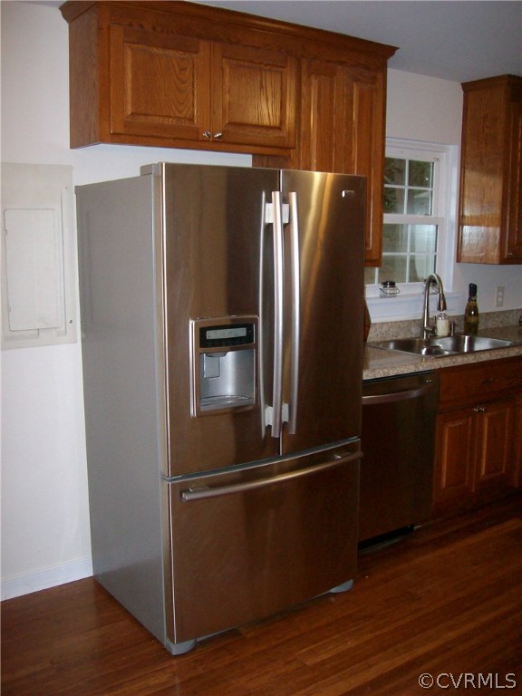 5425 West Hundred Road Chester, VA 23831 - Photo 6 of 14 a metallic refrigerator freezer sitting in a kitchen