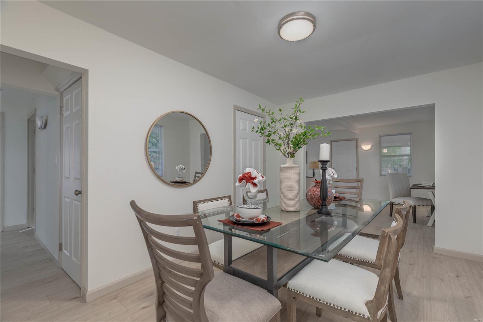 2761 Link Road St. Louis, MO 63114 - Photo 13 of 40 Gallery Image 13