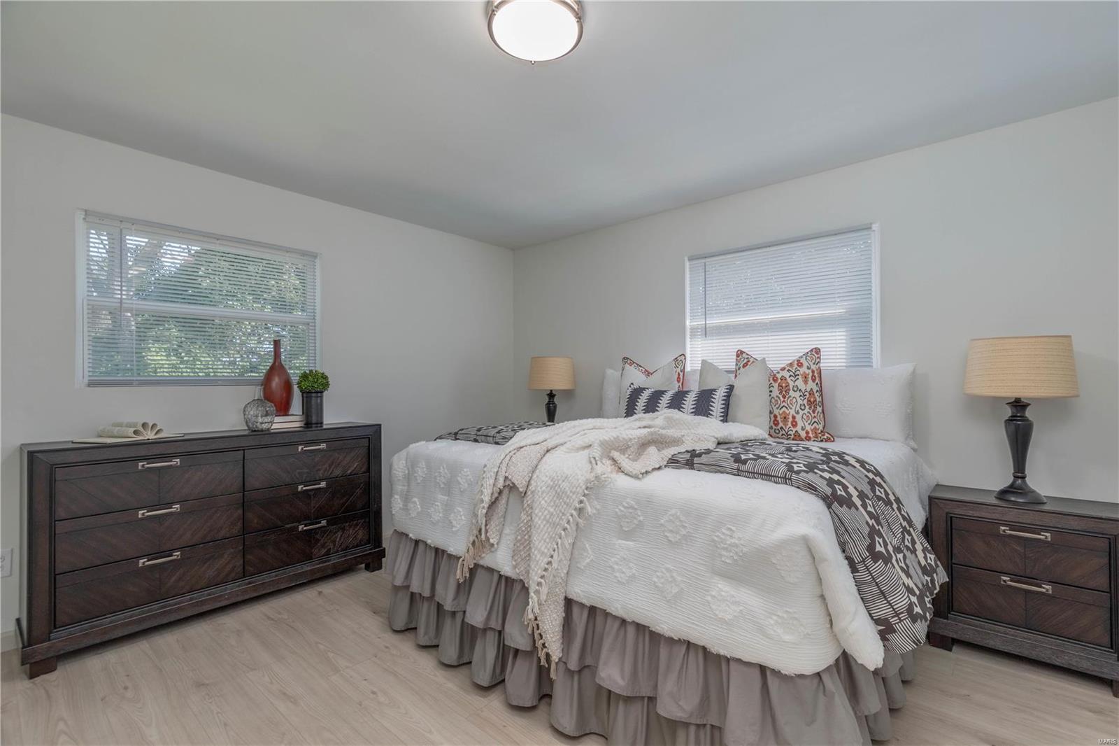 2761 Link Road St. Louis, MO 63114 - Photo 23 of 40 Gallery Image 23