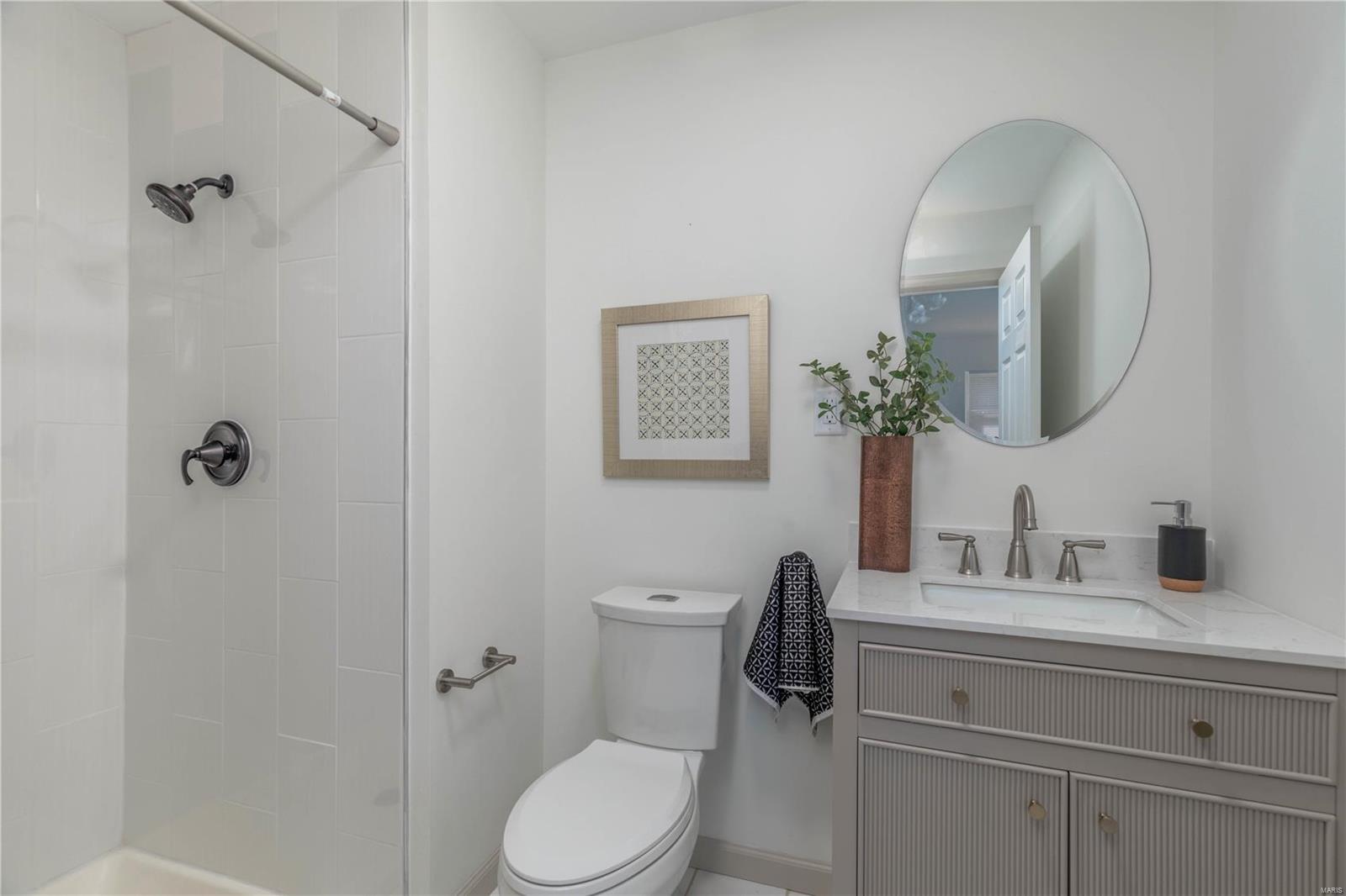 2761 Link Road St. Louis, MO 63114 - Photo 25 of 40 Gallery Image 25