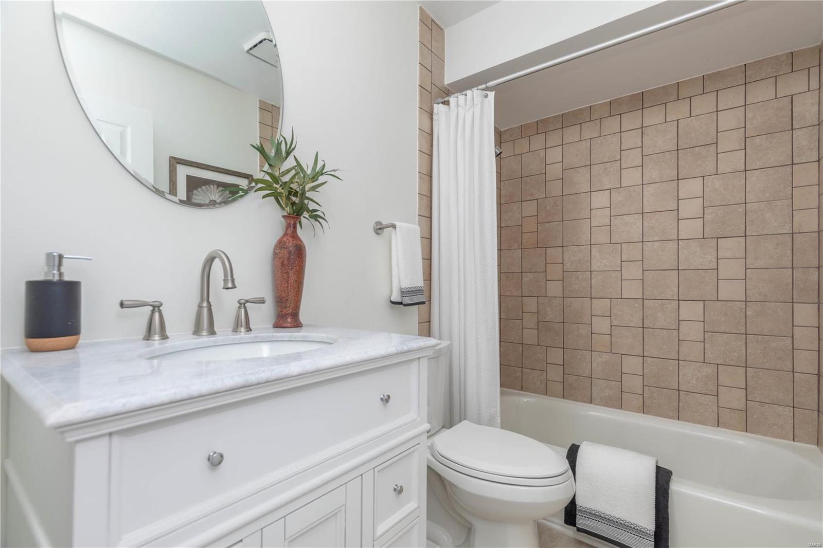 2761 Link Road St. Louis, MO 63114 - Photo 30 of 40 Gallery Image 30