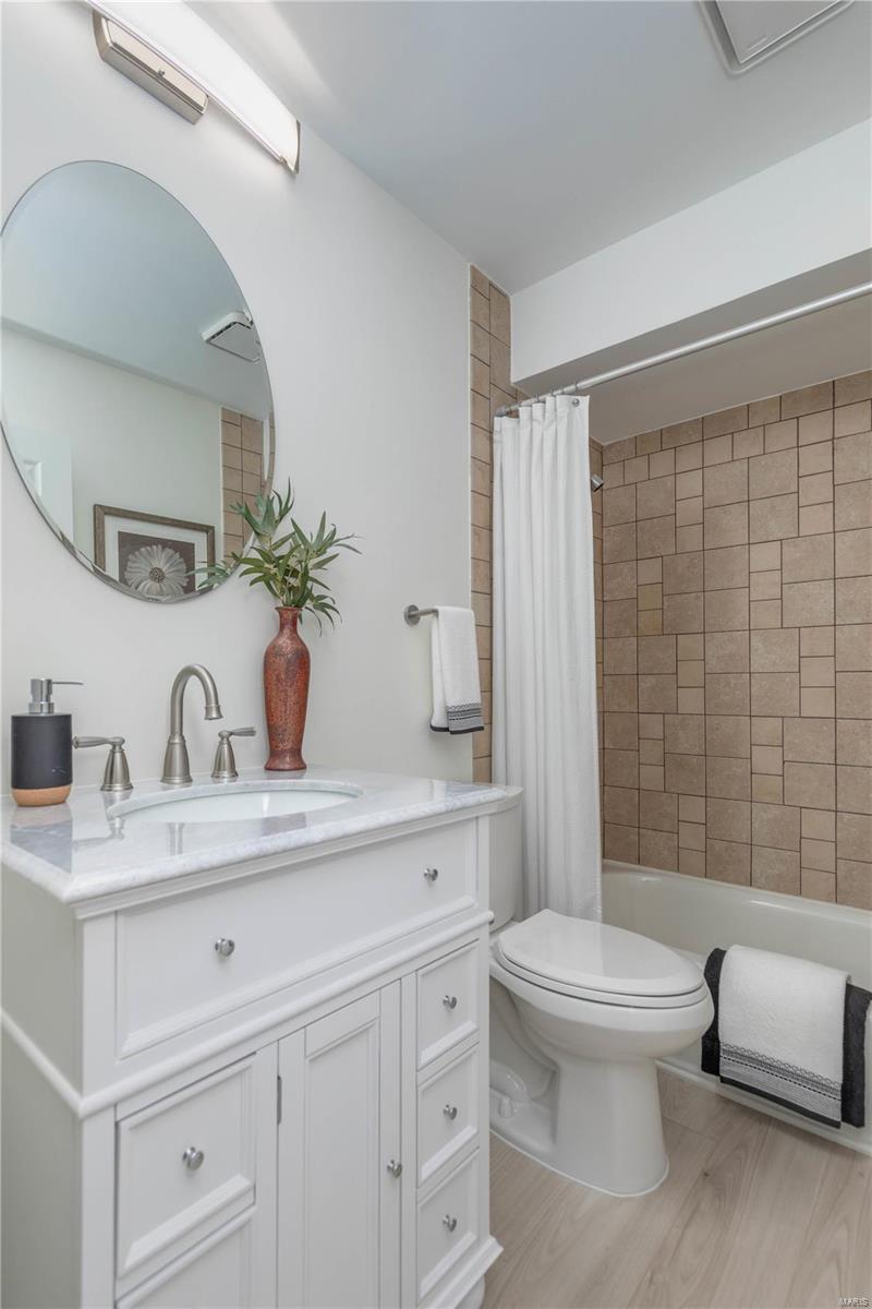 2761 Link Road St. Louis, MO 63114 - Photo 31 of 40 Gallery Image 31
