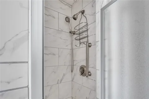 $369,000 | 160 Waterman Street, Unit 5, Providence, RI 02906