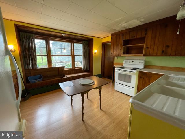 9801 Valley Road Berkeley Springs, WV 25411 - Photo 13 of 17 Gallery Image 13