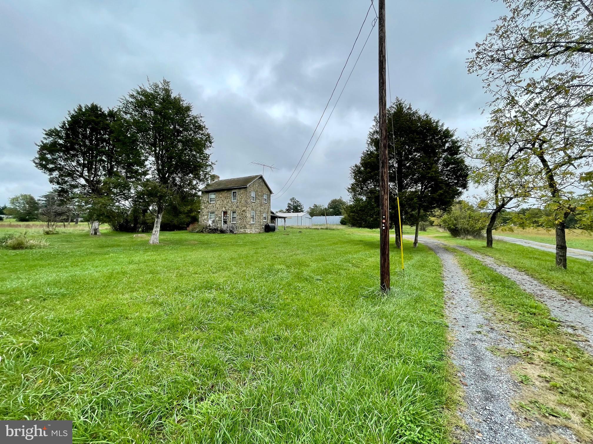 9801 Valley Road Berkeley Springs, WV 25411 - Photo 3 of 17 Gallery Image 3