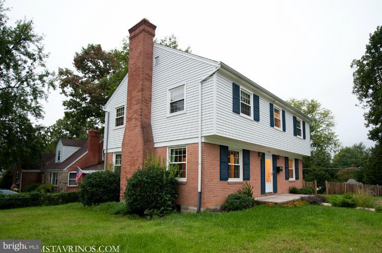 403 Aigburth Road Towson, MD 21286 - Photo 11 of 30 Exterior (General)