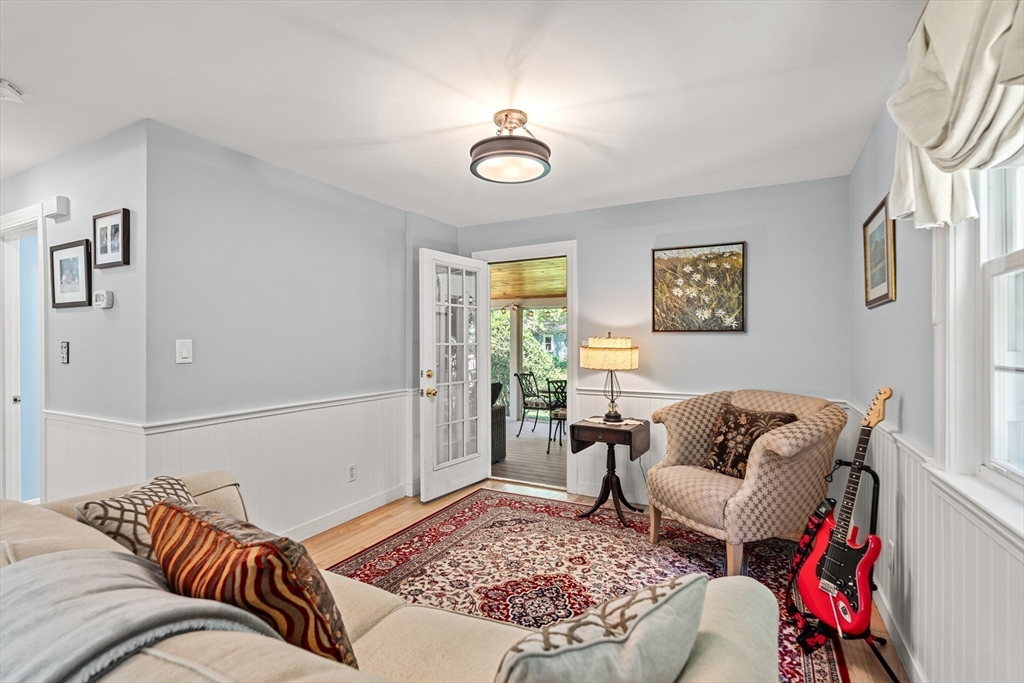 84 Pleasant Street Wenham, MA 01984 - Photo 9 of 38