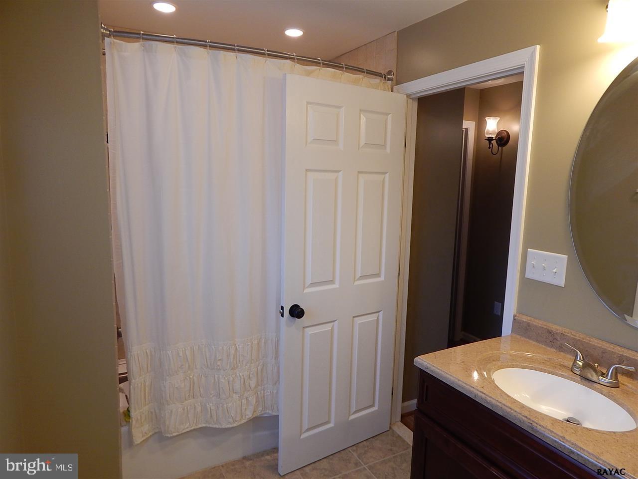 1152 Delta Road Red Lion, PA 17356 - Photo 12 of 36 Gallery Image 12