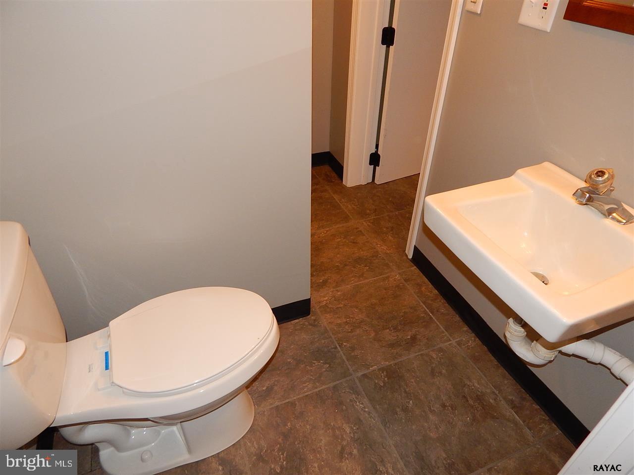 1152 Delta Road Red Lion, PA 17356 - Photo 30 of 36 Gallery Image 30