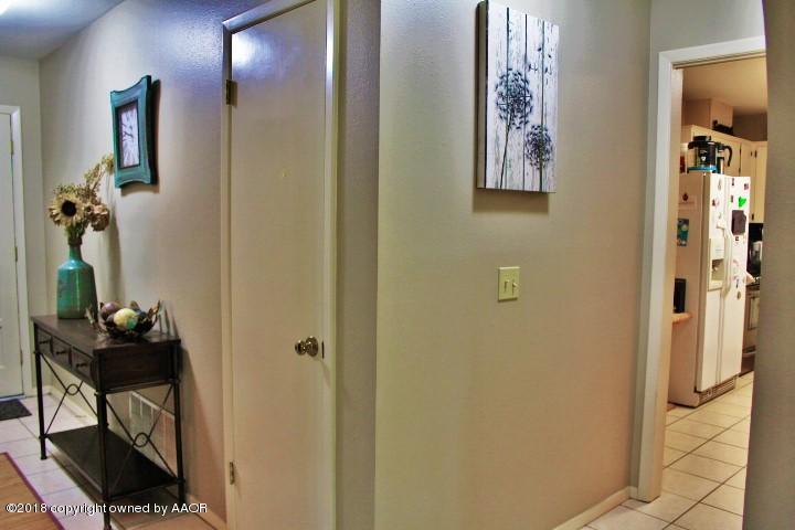 3413 Concord Road Amarillo, TX 79109 - Photo 6 of 29 IMG_5927