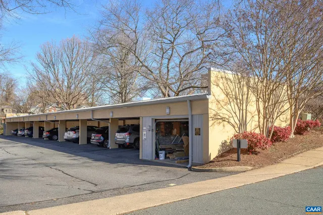$825,000 | 311 2nd Street Northwest, Unit B, Charlottesville, VA 22902