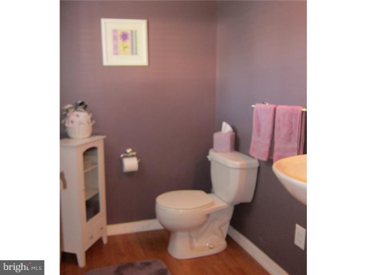 24 Purdue Drive Delran, NJ 08075 - Photo 13 of 21 Bathroom