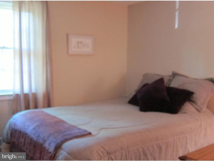 24 Purdue Drive Delran, NJ 08075 - Photo 17 of 21 Bedroom