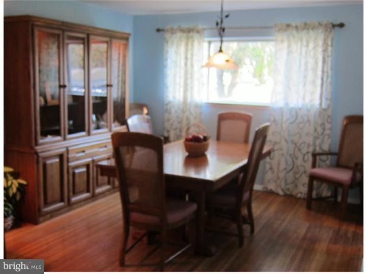 24 Purdue Drive Delran, NJ 08075 - Photo 10 of 21 Dining Room