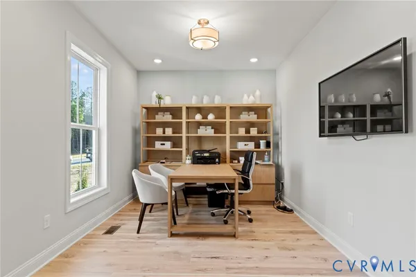 $652,950 | 7693 Dandridge Drive, Quinton, VA 23141