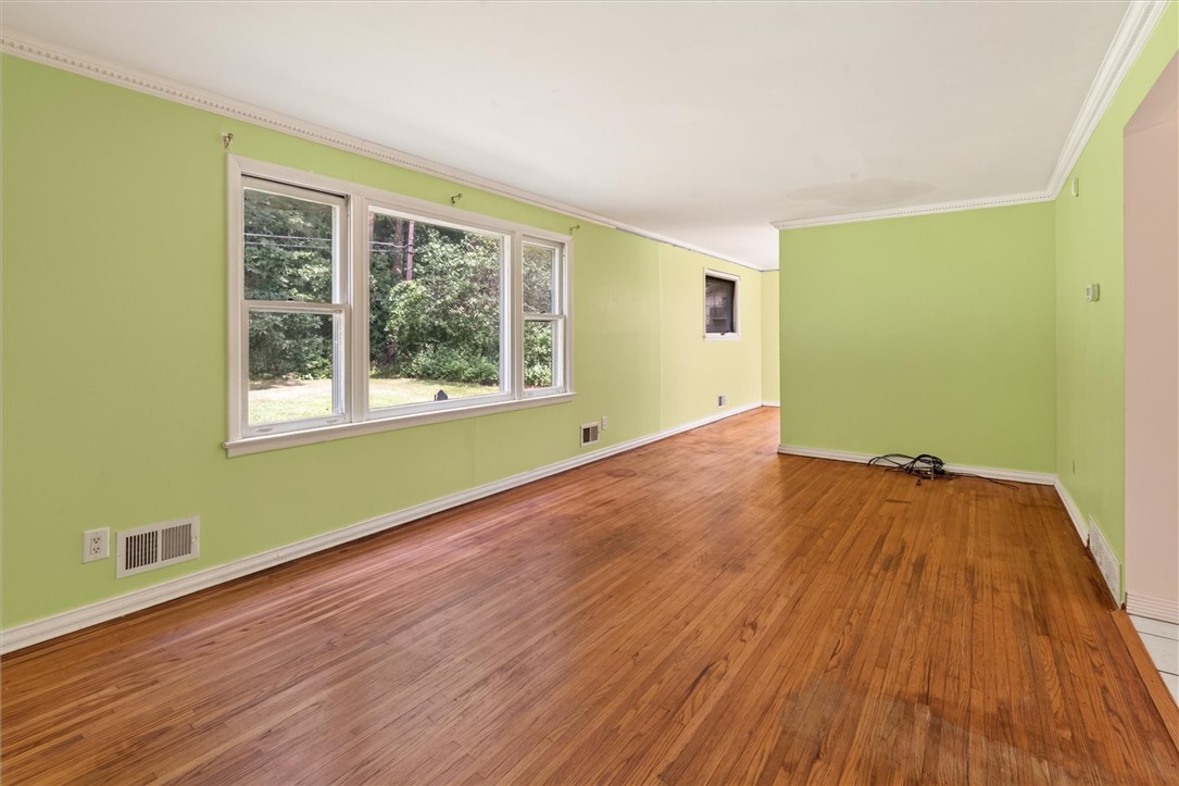 300 Wildbriar Road Henrietta, NY 14623 - Photo 11 of 30 Gallery Image 11