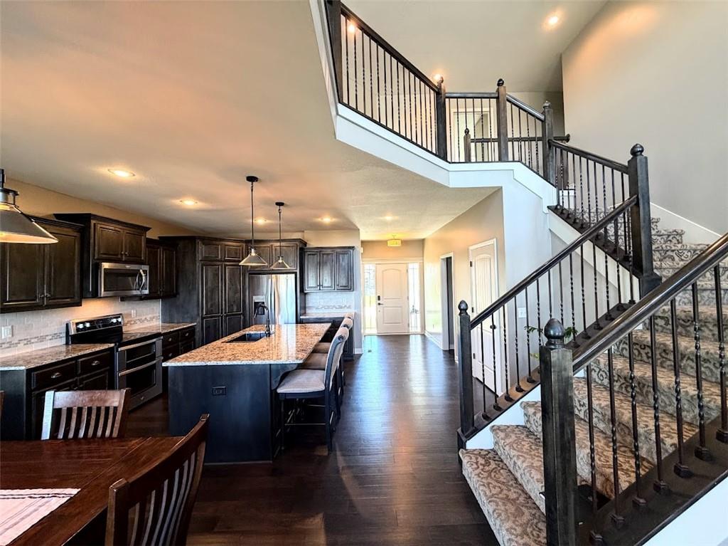 1524 Southwest 44th Street Lee's Summit, MO 64082 - Photo 3 of 47