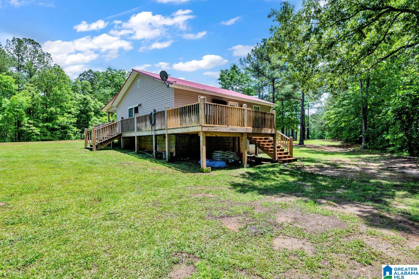 910 Smelley Road Talladega, AL 35160 - Photo 4 of 30